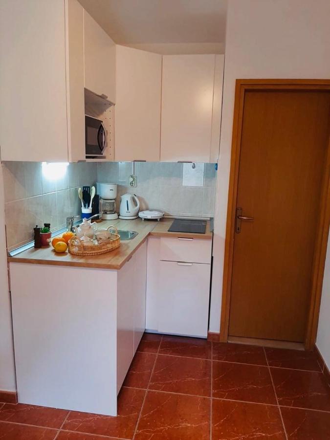 Apartments Barbaresko Лумбарда Екстериор снимка