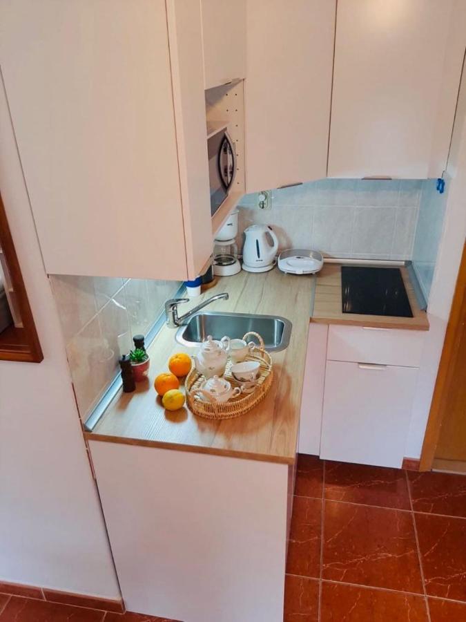 Apartments Barbaresko Лумбарда Екстериор снимка
